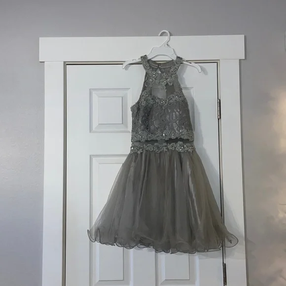 green emerald velvet dress Gray Sweetheart A-Line Tulle Lace Long Prom Dress, Gray Evening Dress main image 0